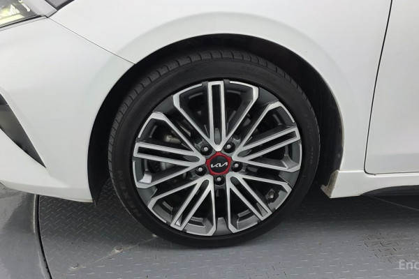 2021 Kia K3 с пробегом 41 795 км