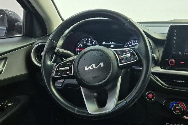 2022 Kia K3 с пробегом 55 939 км