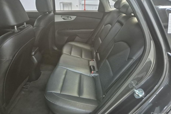 2022 Kia K3 с пробегом 55 939 км