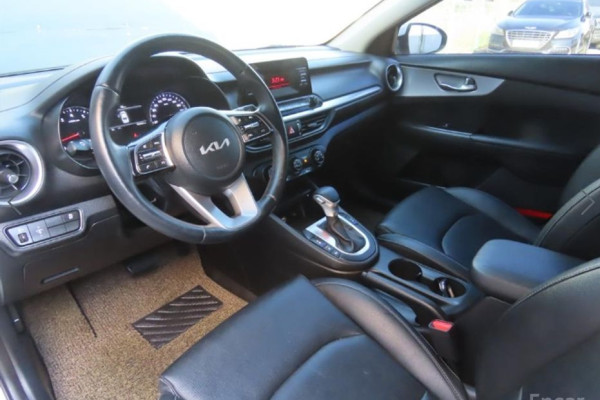 2021 Kia K3 с пробегом 50 551 км