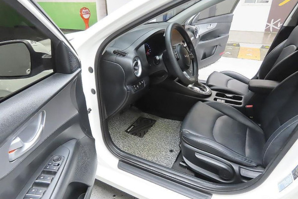 2022 Kia K3 с пробегом 101 627 км