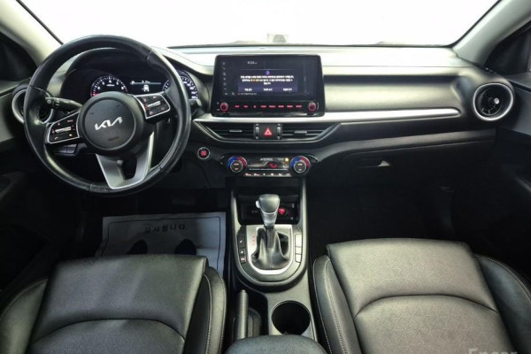 2022 Kia K3 с пробегом 55 939 км