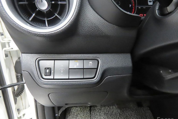 2022 Kia K3 с пробегом 101 627 км