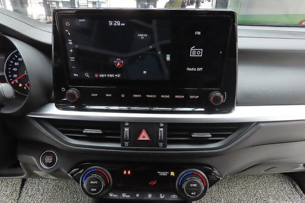 2022 Kia K3 с пробегом 101 627 км