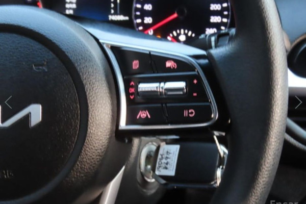 2022 Kia K3 с пробегом 74 087 км