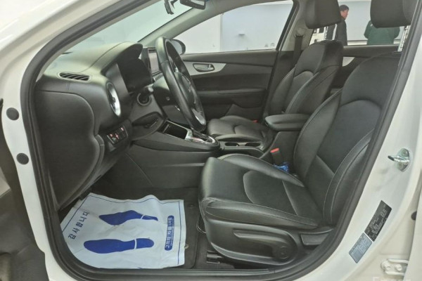 2021 Kia K3 с пробегом 95 085 км