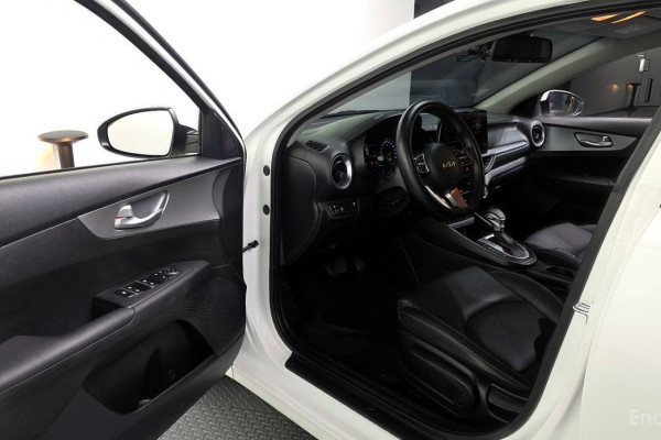 2022 Kia K3 с пробегом 82 651 км