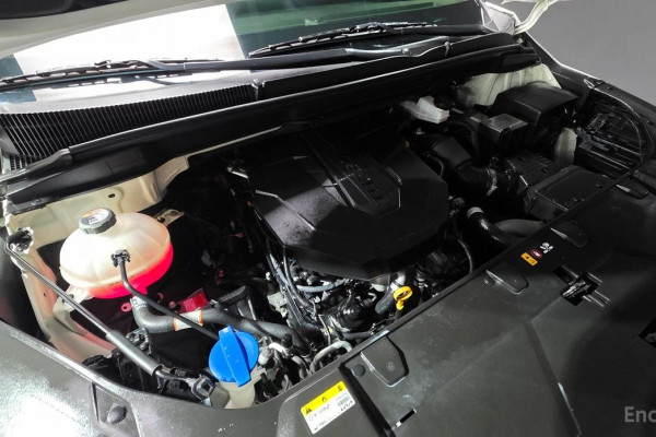 2022 Kia Carnival с пробегом 50 432 км