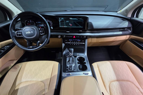 2022 Kia Carnival с пробегом 50 432 км