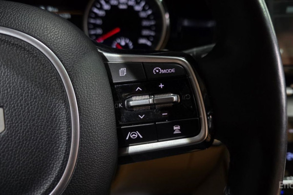 2022 Kia Carnival с пробегом 50 432 км