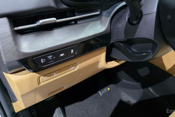 2022 Kia Carnival с пробегом 50 432 км