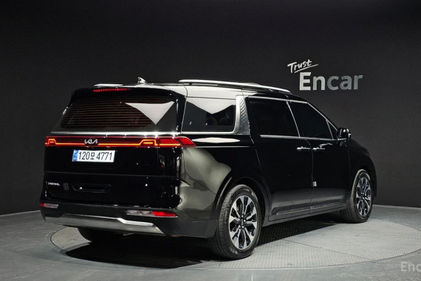 2022 Kia Carnival с пробегом 52 344 км