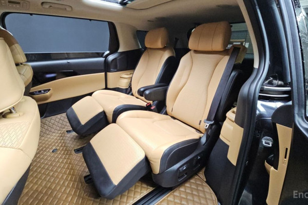 2022 Kia Carnival с пробегом 58 034 км