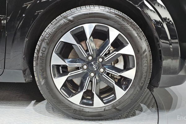 2022 Kia Carnival с пробегом 52 344 км