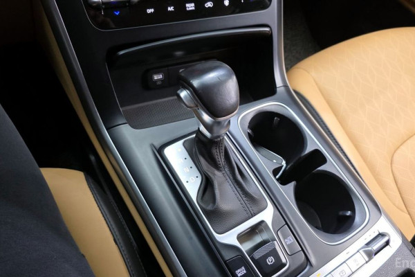 2022 Kia Carnival с пробегом 58 575 км