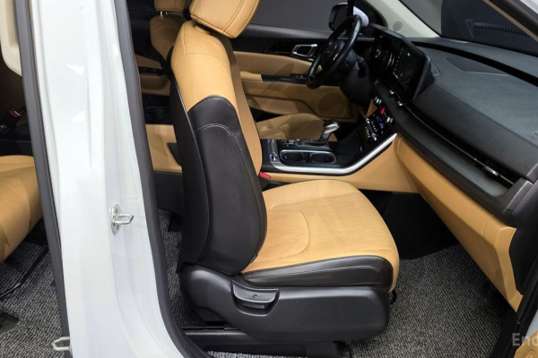 2022 Kia Carnival с пробегом 58 575 км