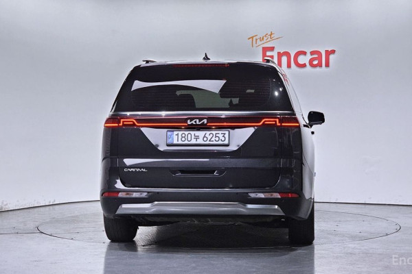 2022 Kia Carnival с пробегом 58 063 км