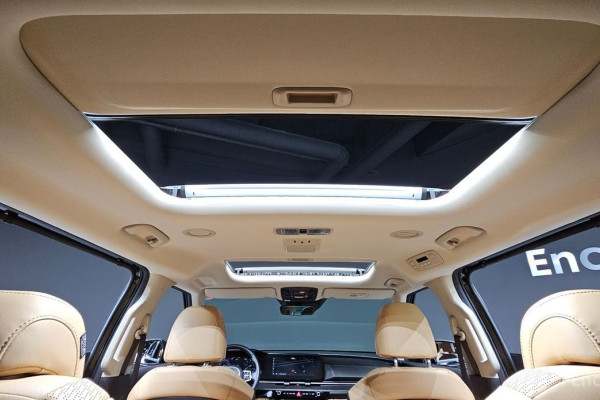 2022 Kia Carnival с пробегом 52 344 км