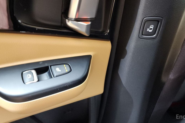 2022 Kia Carnival с пробегом 52 432 км