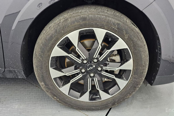 2022 Kia Carnival с пробегом 58 063 км