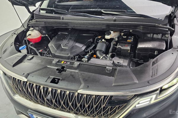 2022 Kia Carnival с пробегом 58 063 км