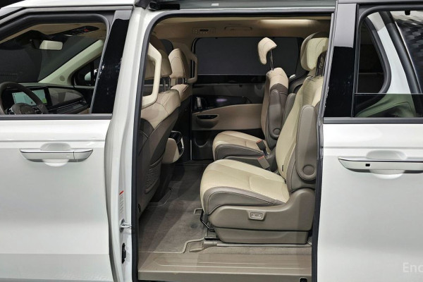 2021 Kia Carnival с пробегом 58 521 км