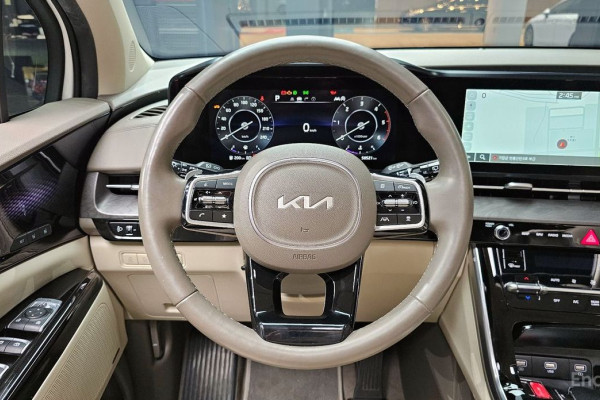 2021 Kia Carnival с пробегом 58 521 км