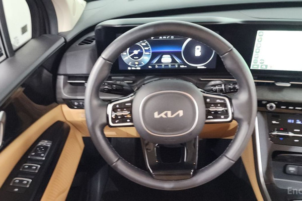 2022 Kia Carnival с пробегом 50 798 км