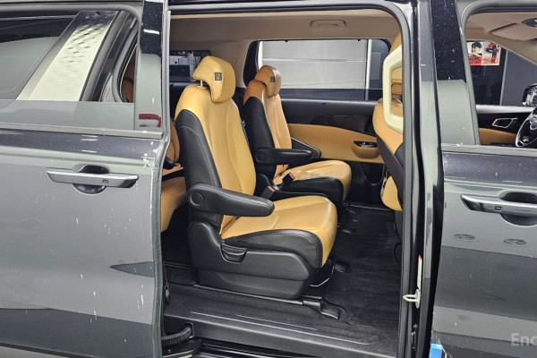 2022 Kia Carnival с пробегом 58 063 км