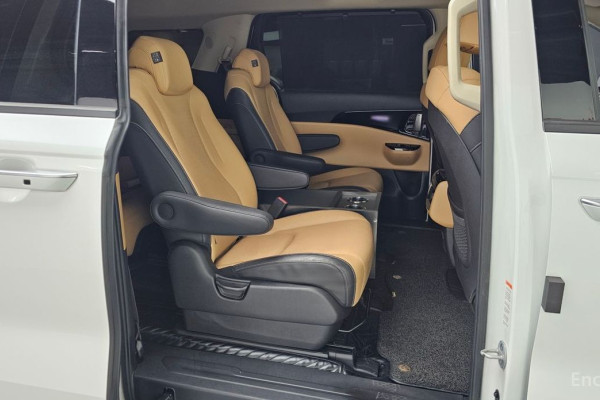 2021 Kia Carnival с пробегом 53 870 км