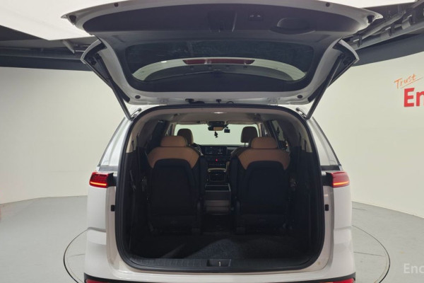 2021 Kia Carnival с пробегом 53 870 км