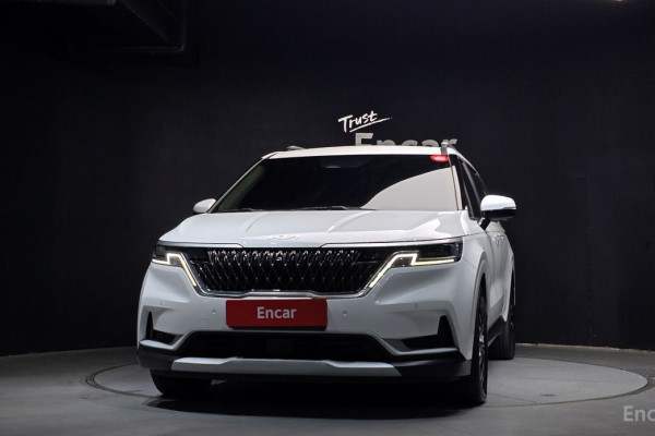 2022 Kia Carnival с пробегом 55 781 км