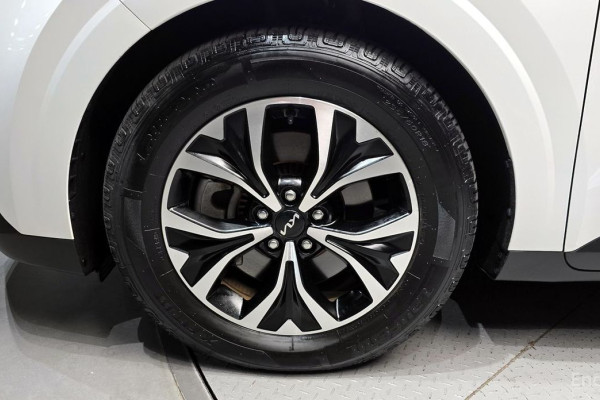 2022 Kia Carnival с пробегом 55 781 км