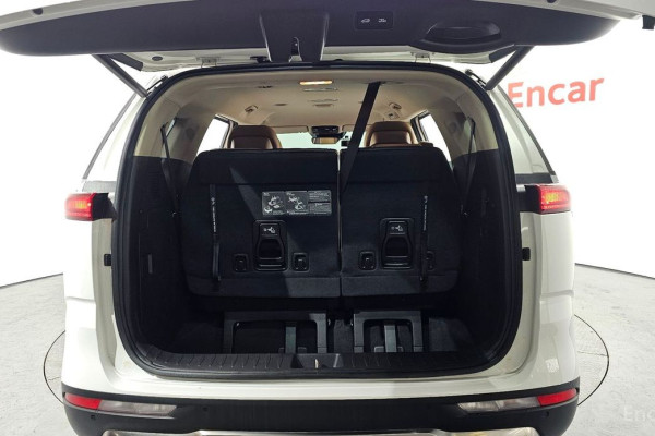 2021 Kia Carnival с пробегом 53 649 км