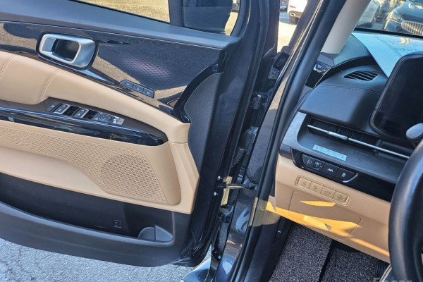 2022 Kia Carnival с пробегом 52 000 км