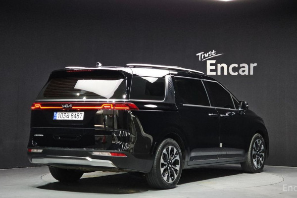 2022 Kia Carnival с пробегом 52 698 км