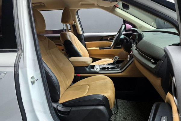 2022 Kia Carnival с пробегом 55 781 км