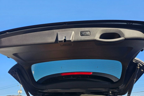 2022 Kia Carnival с пробегом 52 000 км