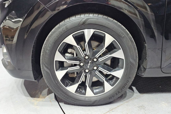 2022 Kia Carnival с пробегом 52 698 км