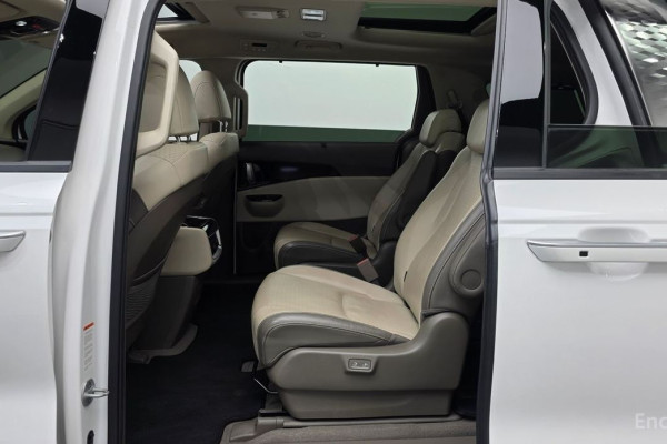 2021 Kia Carnival с пробегом 59 139 км