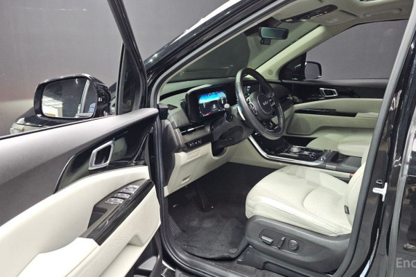 2022 Kia Carnival с пробегом 52 698 км