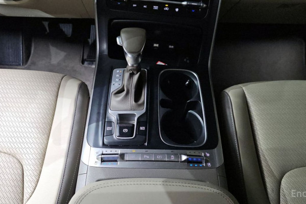 2022 Kia Carnival с пробегом 57 480 км