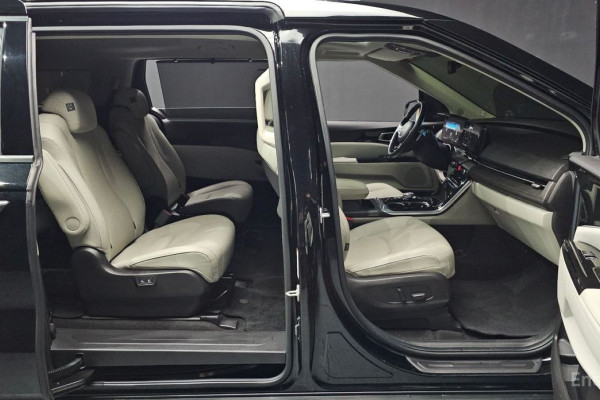 2022 Kia Carnival с пробегом 52 698 км