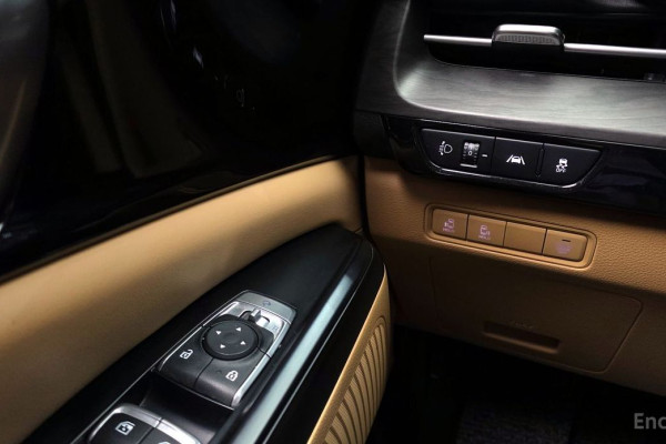 2022 Kia Carnival с пробегом 55 781 км