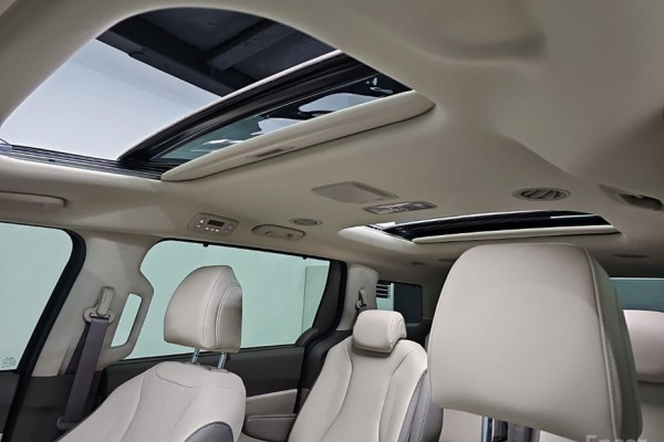 2021 Kia Carnival с пробегом 56 963 км