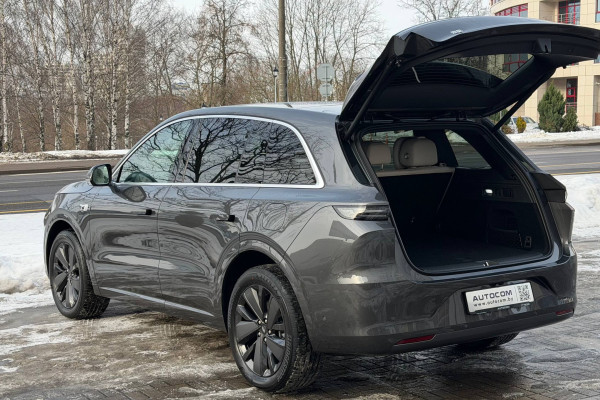 2025 LiXiang L6 без пробега