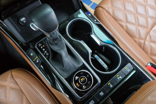 2022 Kia Mohave с пробегом 70 043 км