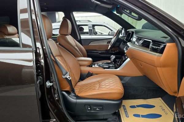 2022 Kia Mohave с пробегом 70 043 км