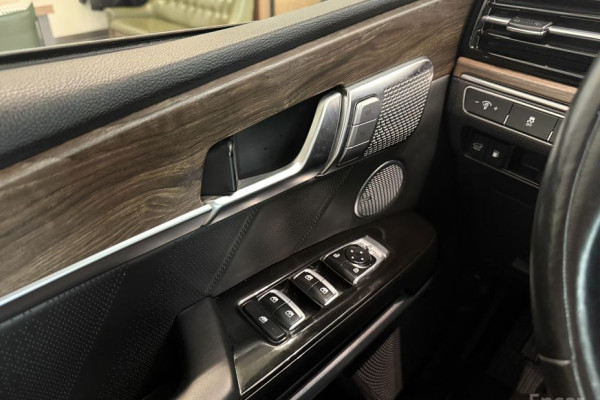 2022 Kia Mohave с пробегом 48 718 км