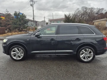 2021 Audi Q7 с пробегом 78 600 км